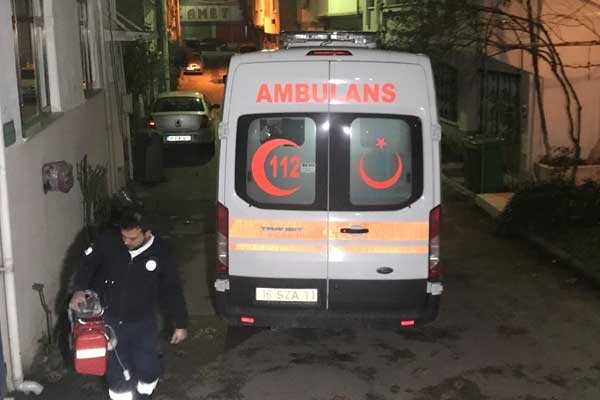 Bursa'da ağaca asılı erkek cesedi bulundu