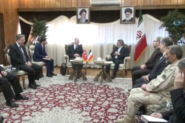 Süleyman Soylu, İranlı mevkidaşıyla bir araya geldi