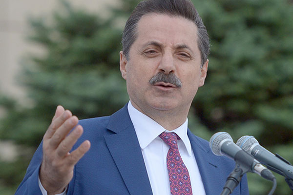 Faruk Çelik'ten engellilere müjde