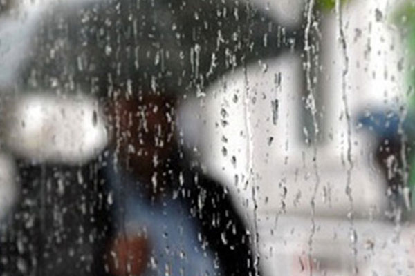 Mısır'da şiddetli yağış can aldı