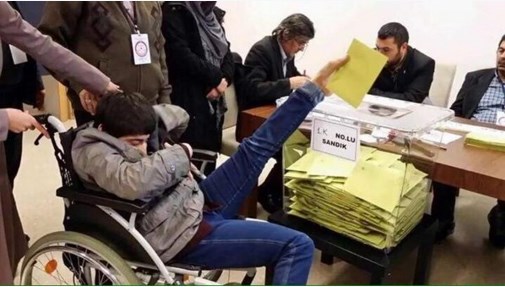 Vatandaş ayağı ile oy verdi