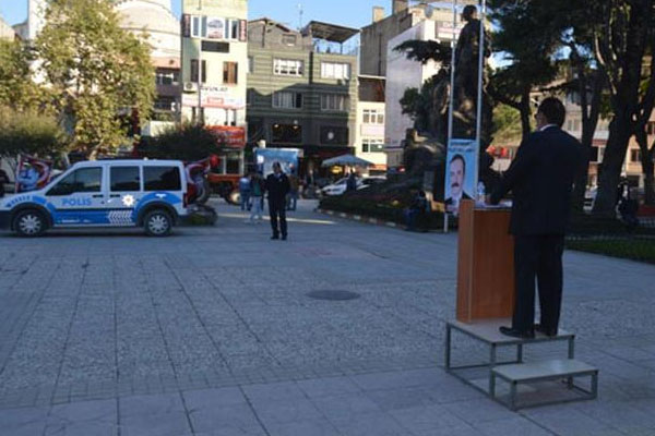 Bağımsız aday en kalabalık mitingini yaptı