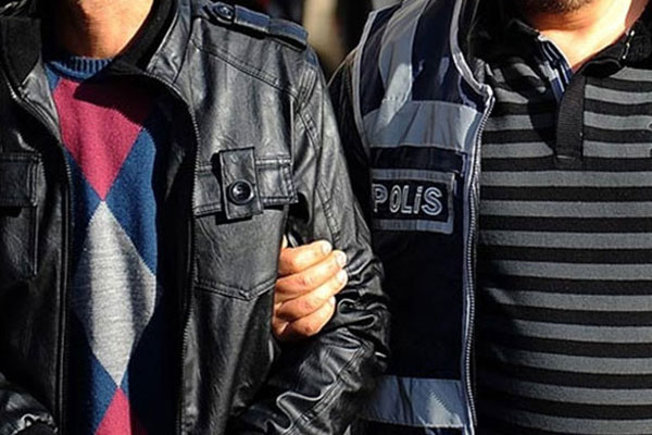 İstanbul'da operasyon: 21 gözaltı
