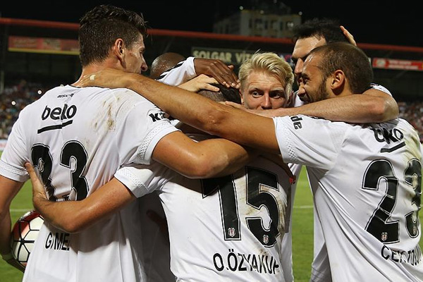Beşiktaş 'devleri' solladı