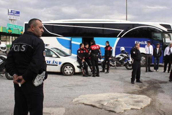 Otobüste ’canlı bomba’ paniği