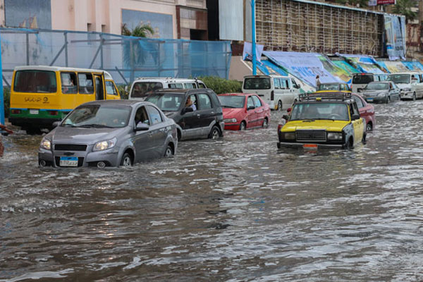 Mısır'da şiddetli yağışlar can aldı