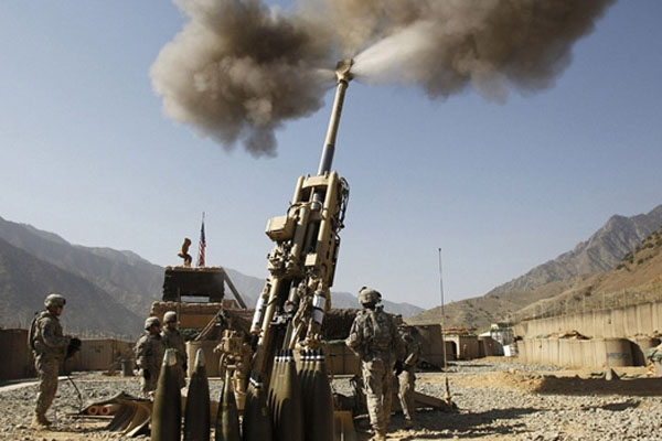 Taliban bir ilçeyi ele geçirdi