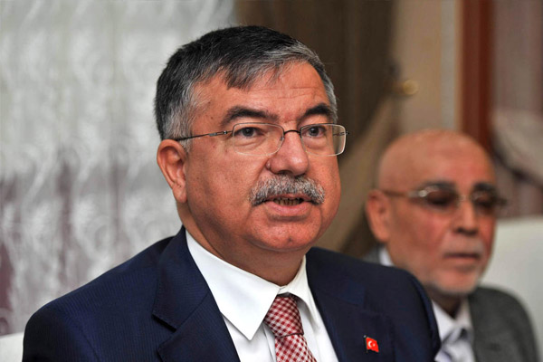 '2 milyon sığınmacı geldi, öf demedik'