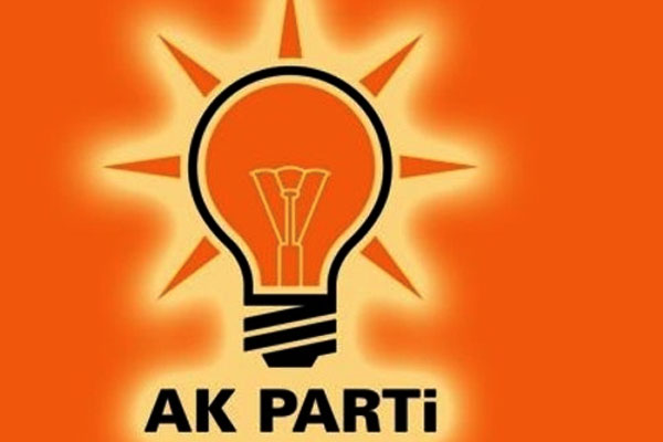 İzmir'de AK Parti standına saldırı