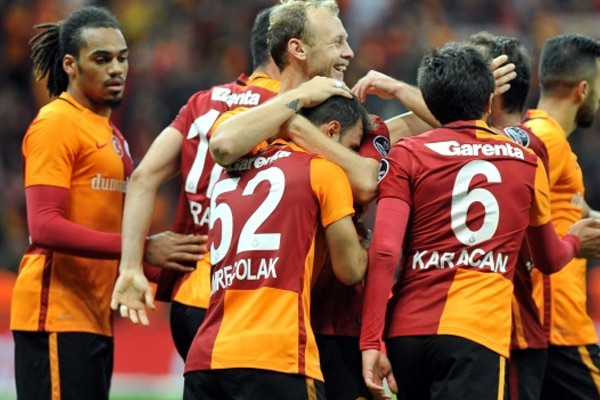 Galatasaray'ın bileği bükülmüyor