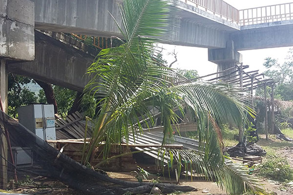 O bölgelere kasırga alarmı verildi