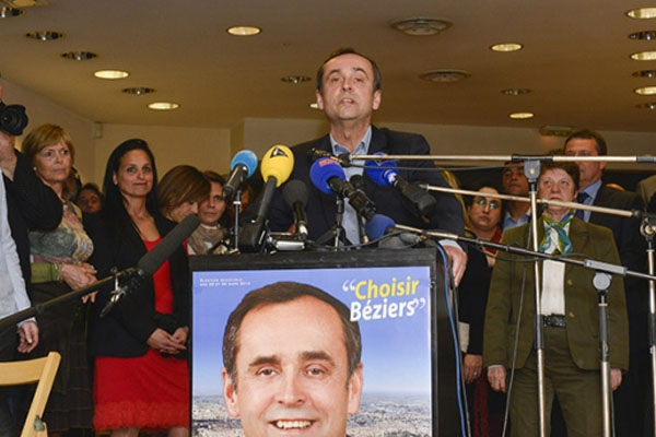 Irkçı başkan kebaba savaş açtı