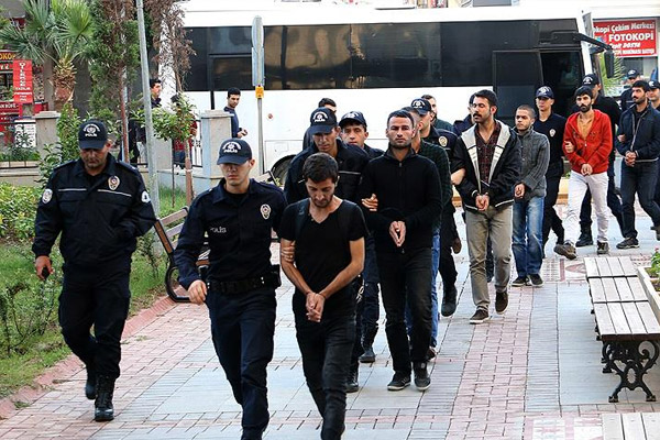 Mersin'deki operasyonda 7 tutuklama