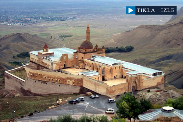 İshak Paşa Sarayı Camisi 100 yıl sonra ibadete açıldı