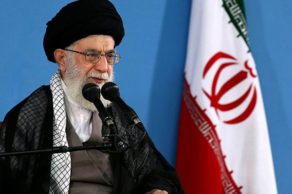 İran: Muhaliflere silah verilmemeli