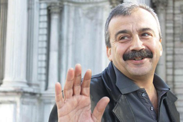 Sırrı Süreyya Önder artık vekil değil