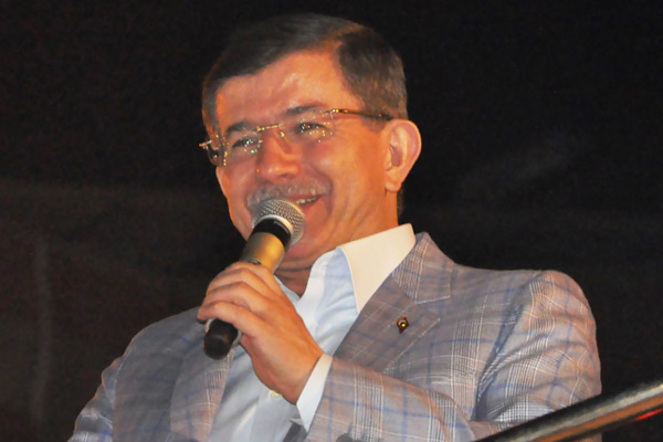 Davutoğlu'ndan ilk açıklama
