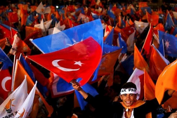 'Türkler koalisyon hükümetlerini sevmez'