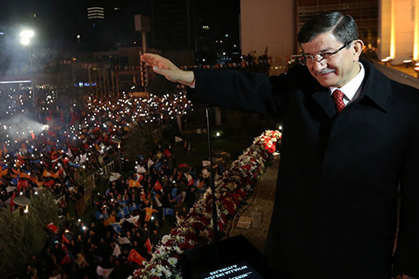 Suriyeli muhalifler AK Parti'yi kutladı