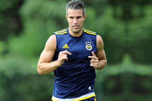 Van Persie'ye milli takım şoku