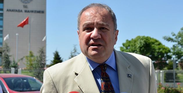 Seçmene hakaret yağdırdı