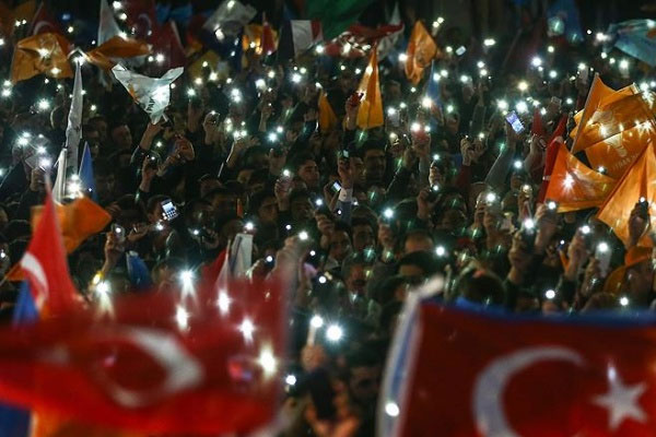 AK Parti'de 9 puanın 10 sırrı