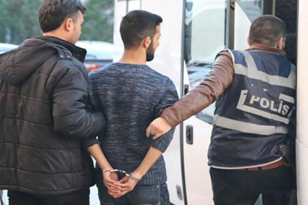 Öğrenci derneğinde PKK propagandası