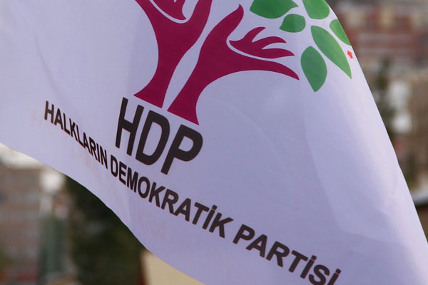 HDP, YSK'ya TRT'yi şikayet etti