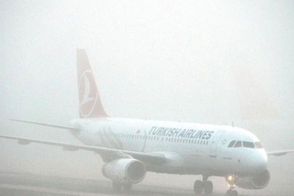 THY uçağına sis engeli