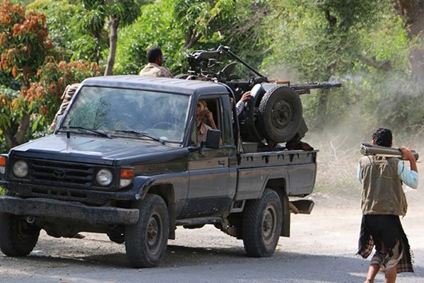 Yemen'deki iç savaş şiddetle sürüyor