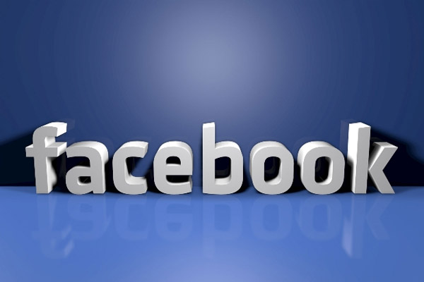 Facebook’ta ’gerçek isim’ şartında değişiklik