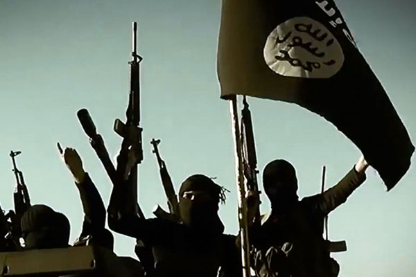 'IŞİD'e ait stratejik noktalar bombalandı'