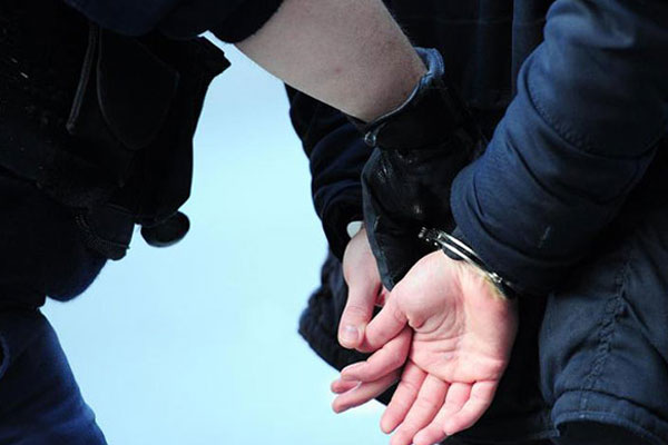 Diyarbakır'da 3 kişi gözaltına alındı