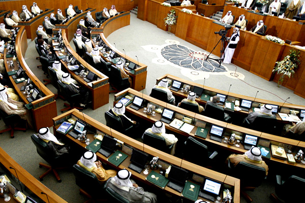 İran Kuveyt’i Karıştırdı