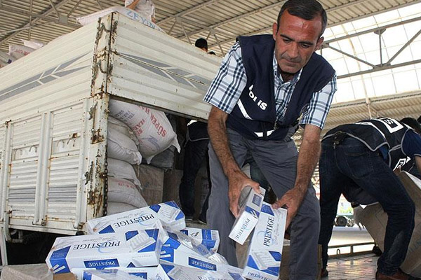 İstanbul'da kaçak sigara operasyonu