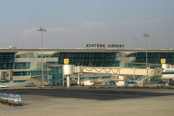 Atatürk Havalimanı'nda IŞİD alarmı