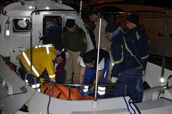 Ege Denizi'nde tekne battı