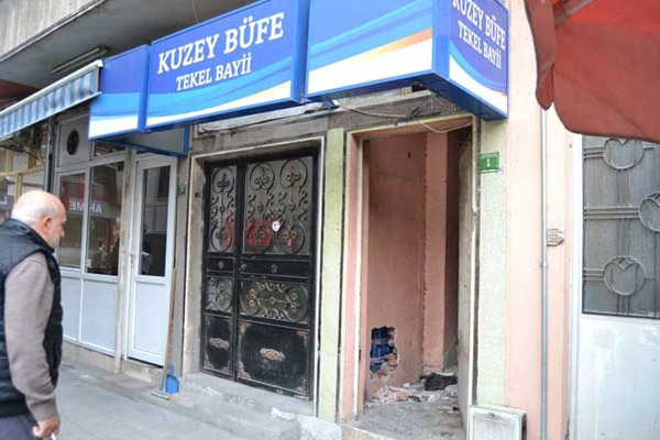 Duvarı delip tekel bayisini soydular