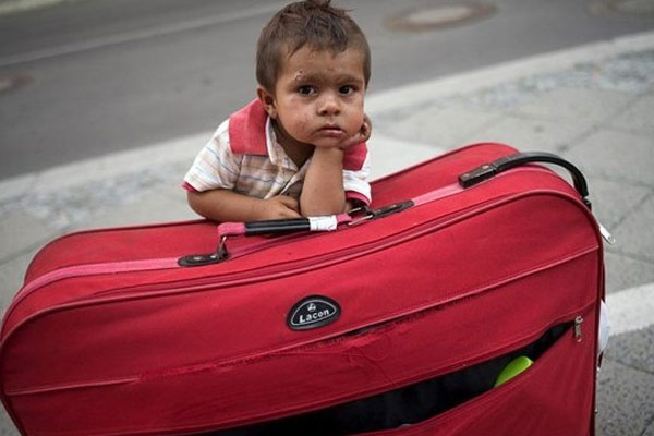 Yunanistan'da mülteci krizi büyüyor