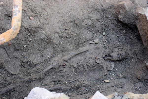 2 bin 500 yıllık lahit bulundu