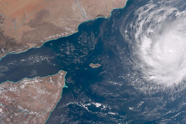 Yemen'e ikinci kasırga uyarısı