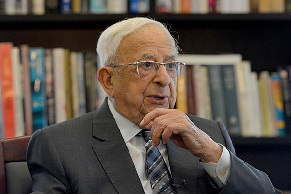 İsrail'in beşinci Cumhurbaşkanı öldü