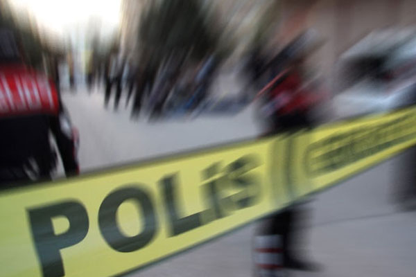 Mardin'de polise saldırı: 4 yaralı