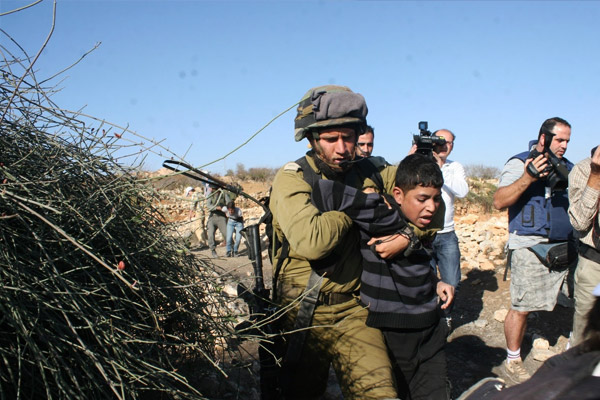 İsrail Filistinli genç kızı katletti