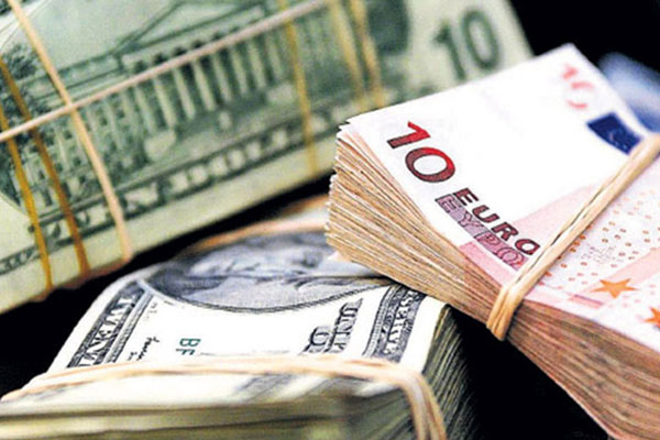 Serbest piyasada döviz fiyatları