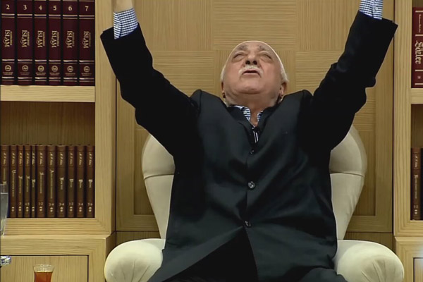 Fethullah Gülen yine beddua etti