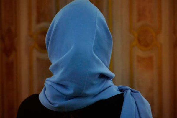 Belçika'da başörtüsü yasaklandı