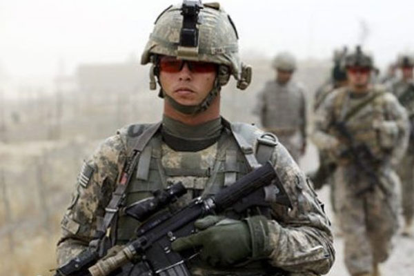 Ürdünlü polis ABD askerini öldürdü