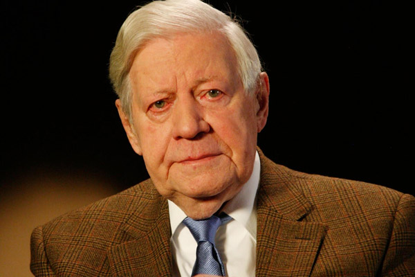 Almanya'nın eski başbakanı Helmut Schmidt öldü