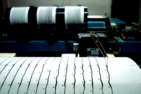 Şili'de 6,9 büyüklüğünde deprem